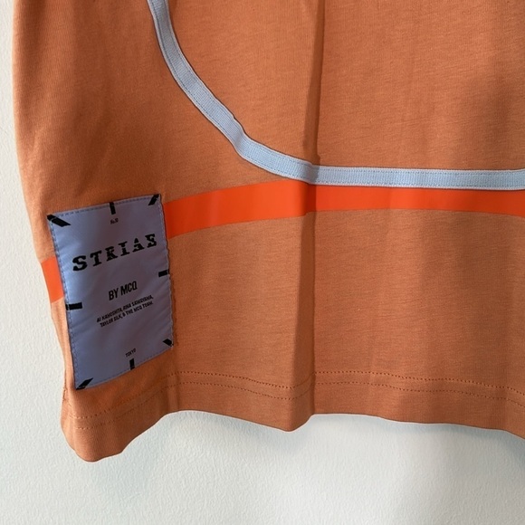 MCQ by Alexander McQueen Graphic T-Shirt Orange - Picture 2 of 7
